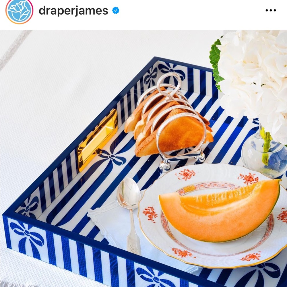 Draper James Acrylic “Ribbon Tray” - Picture 9 of 9